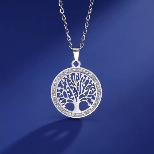 Transparent zircon round pendant circular necklace